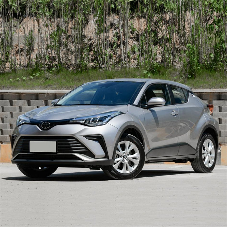 Toyota IZOA Petroli SUV